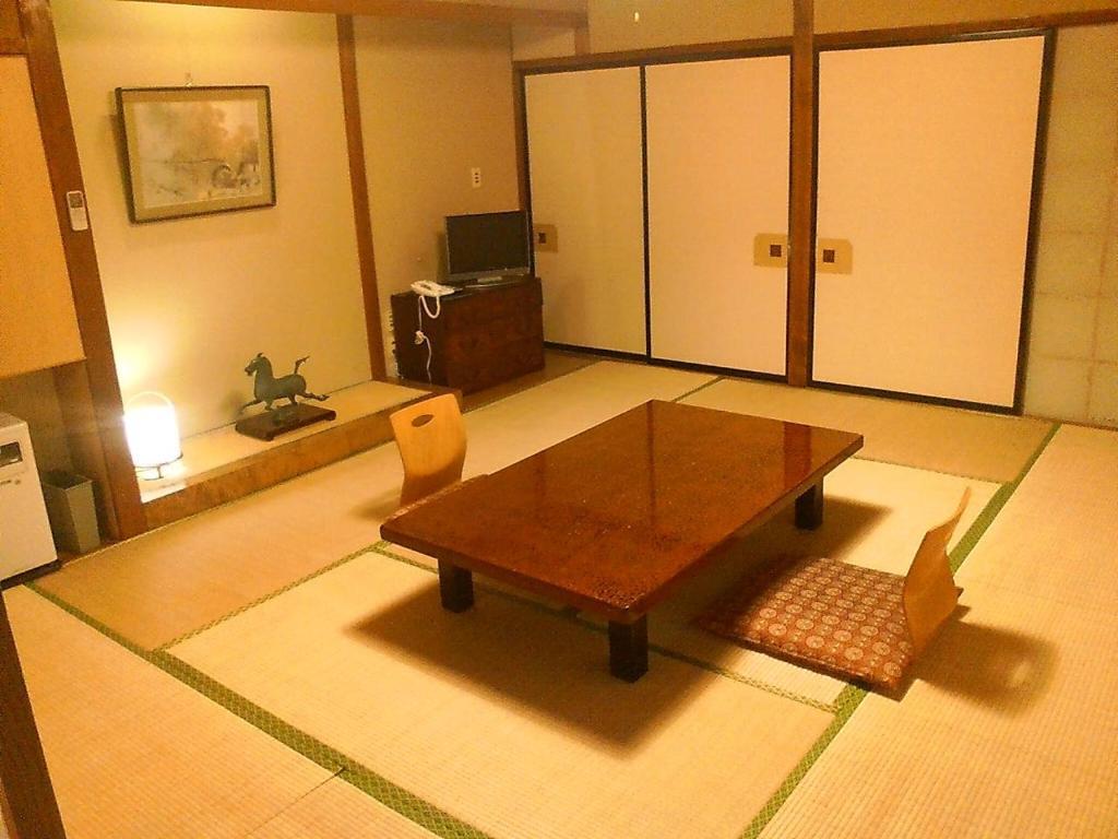 Kamesei Ryokan Chikuma Quarto foto